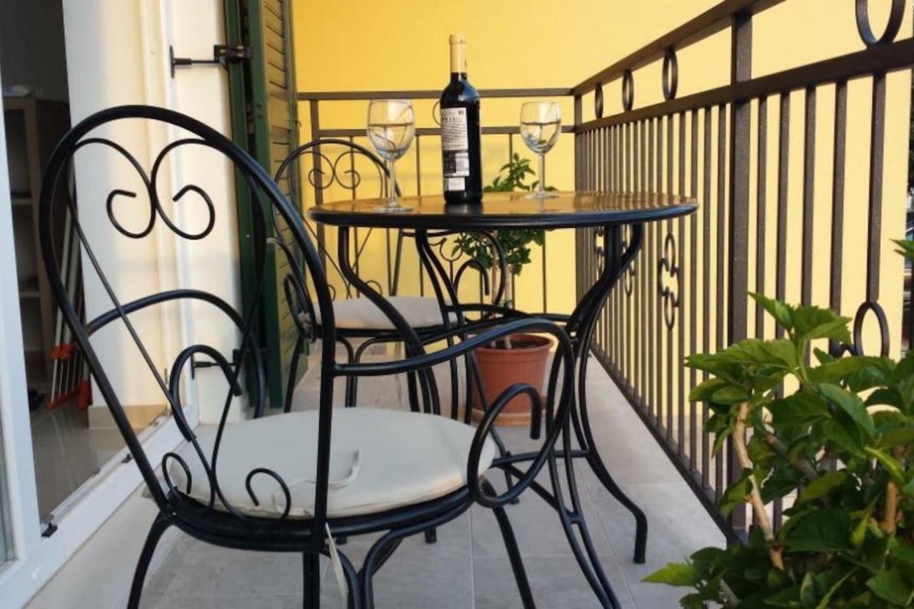 Mare And Terra Apartments Rabac Exterior photo